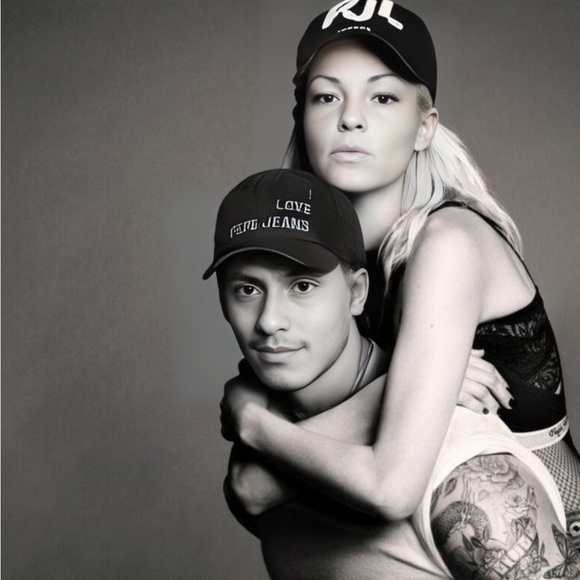 Listing Flyer - Picture 2 of 3